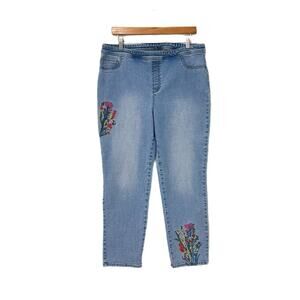 Chico's Perfect Stretch Girlfriend Slim Leg Ankle Jeans Floral Embroidery 2 / L
